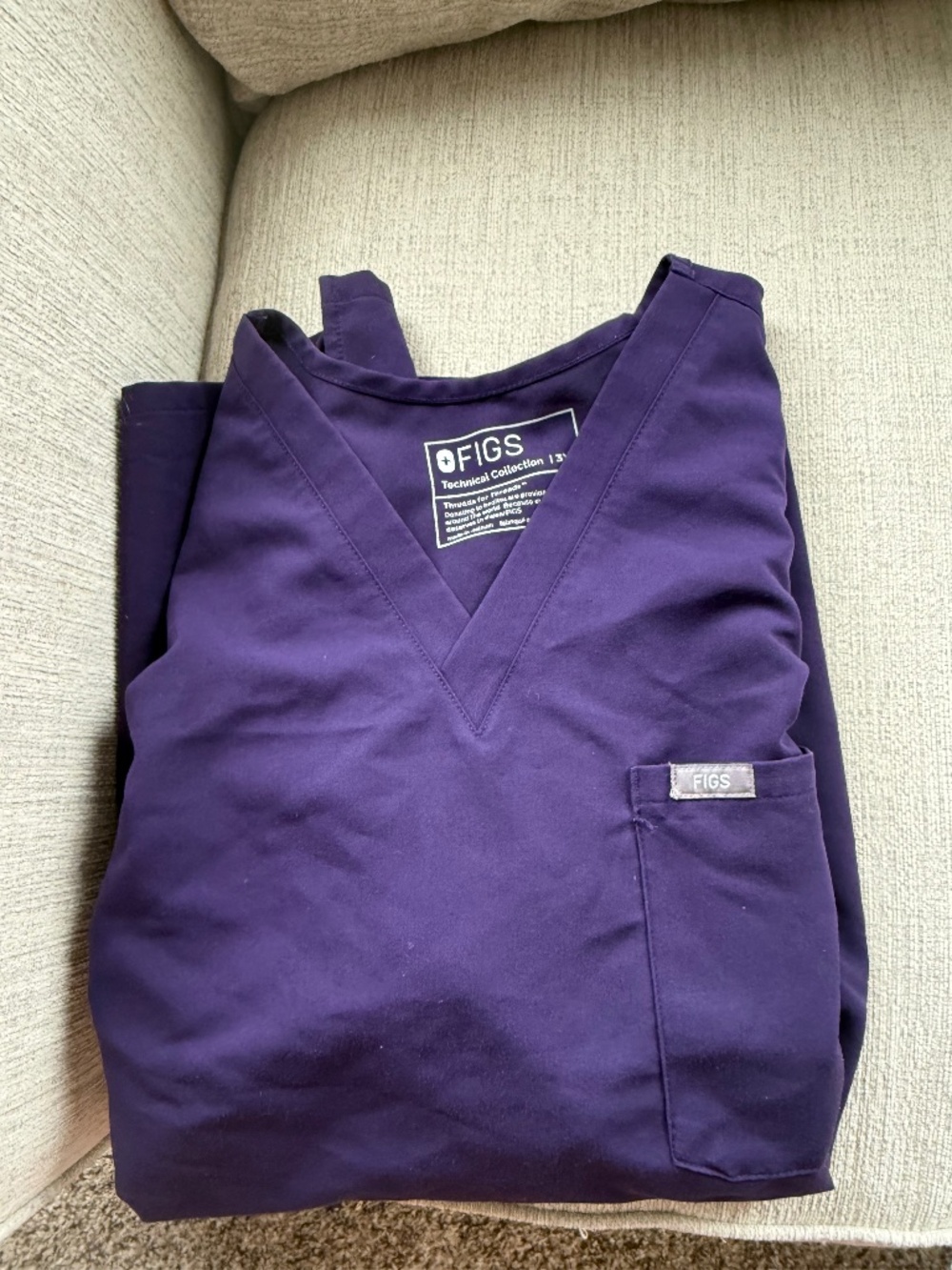 FIGS Catarina Scrub Top – Purple Jam | Size 3XL